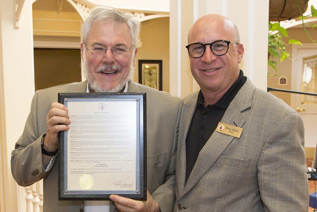 Parc Provence Co-Owner Charlie Deutsch (left) and Creve Coeur Mayor Barry Glantz at Parc's 15th-anniversary celebration