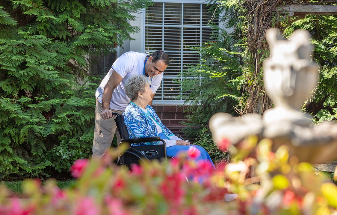 Parc Provence Memory Care Activities Walking Paths