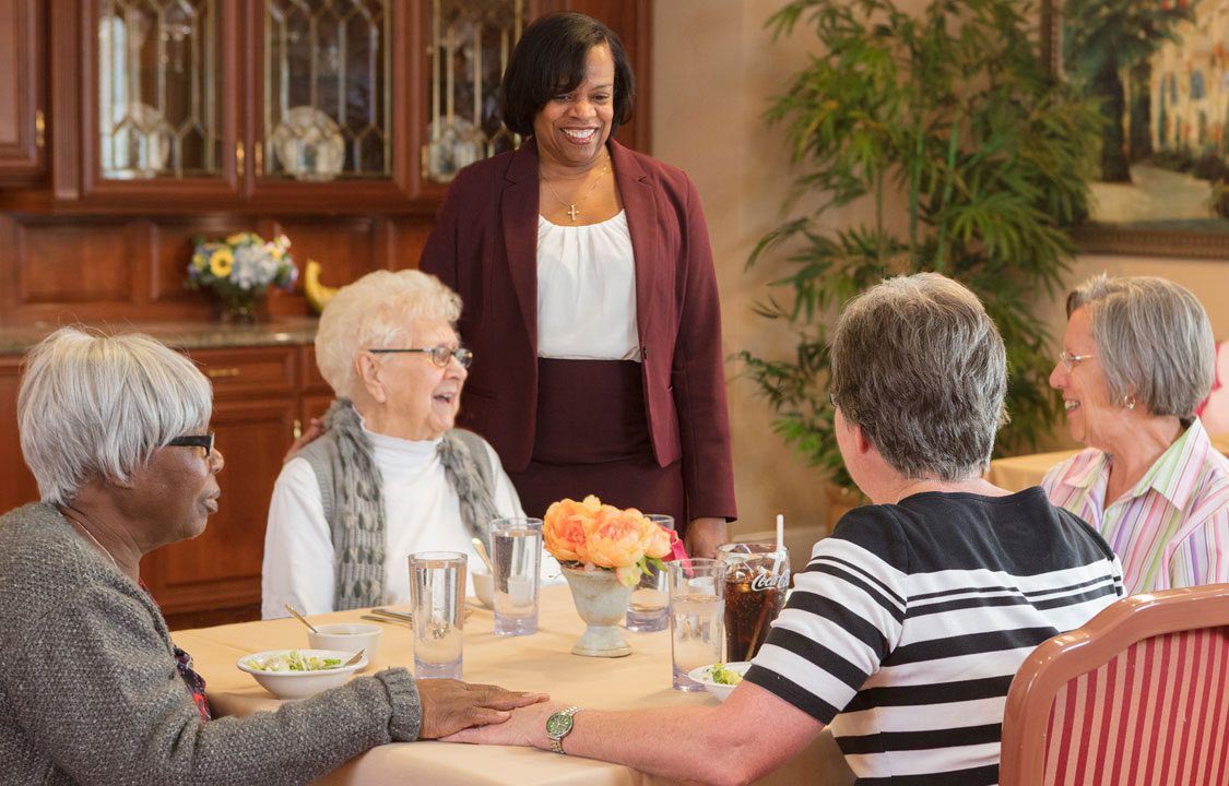 Parc Provence Memory Care Activities Dining