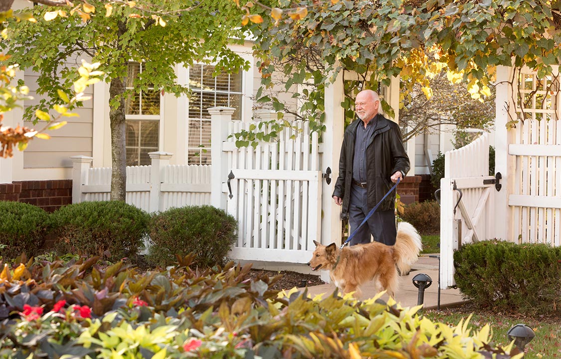 Parc Provence Memory Care Activities Walking Paths